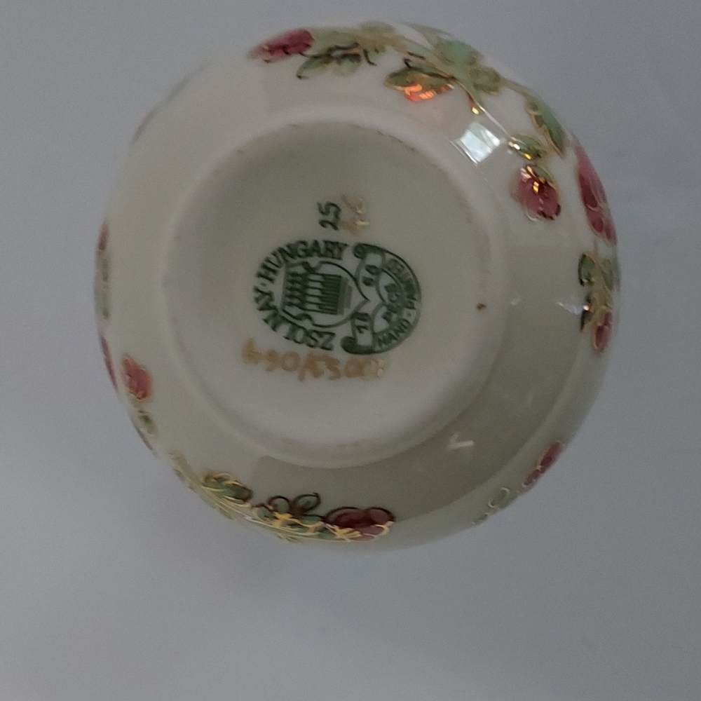 ZSOLNAY-HUNGARY Floral Vase w/Gold Trim - Picture 5 of 8